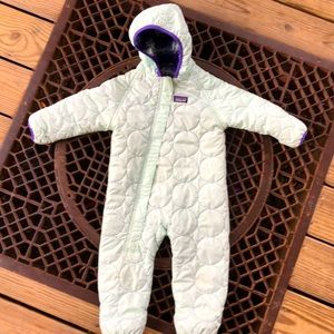 Patagonia baby reversible puff ball
